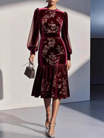 Elegant Floral Print Velvet Midi Dress