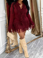 Stylish Two-piece Set Featuring A Knitted Fringe Top And A Mini Skirt.