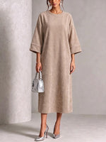 Loose-fit, Straight-cut Pullover Dress With Dropped Shoulders And Three-quarter Sleeves