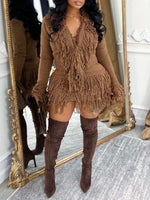 Stylish Two-piece Set Featuring A Knitted Fringe Top And A Mini Skirt.
