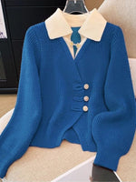 Elegant And Refined Knit Top With A Contrasting-color Collar And Traditional Chinese-style Button Closures (pankou)